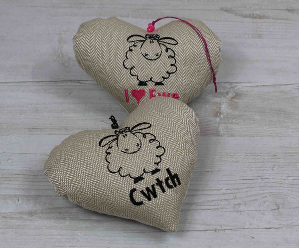 Sheep 'I Love Ewe' Heart