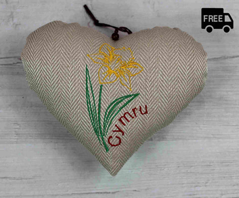 Daffodil Heart / Cennin Pedr Heart / National Symbol of Wales