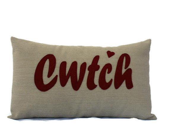 Cwtsh Cushion